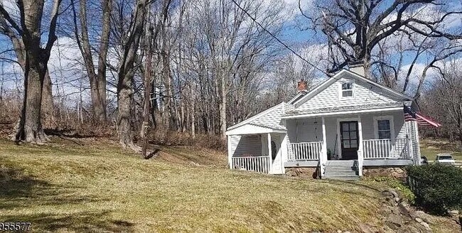 Photo - 3 Potterstown Rd