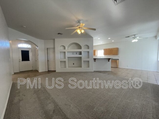 Photo - 2067 Jamie Rd