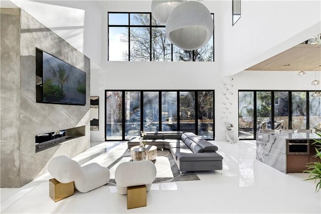 Photo - 3600 Lower Roswell Rd