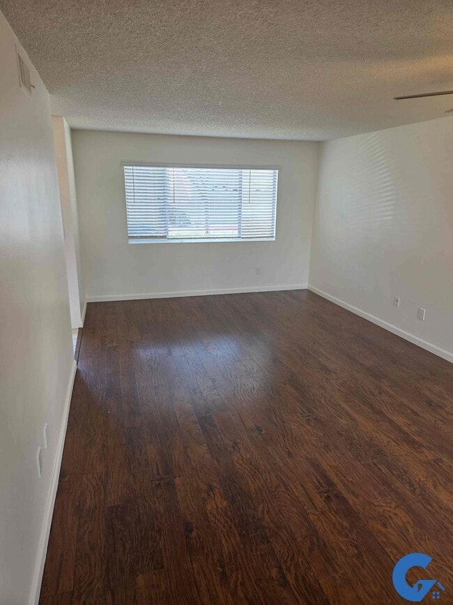 Photo - 3 bed/2 bath townhouse near Mesa College and USD