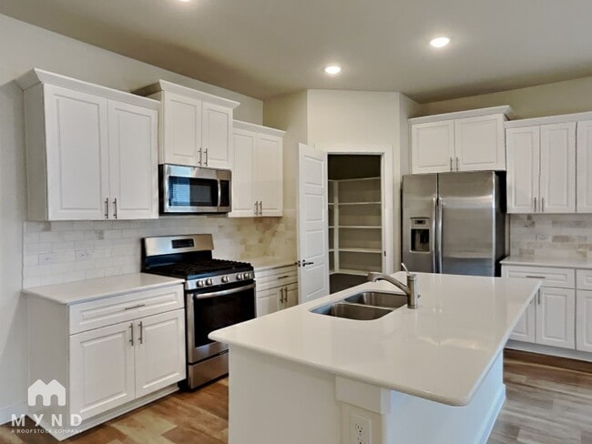 Photo - 4725 Tanglewood Dr
