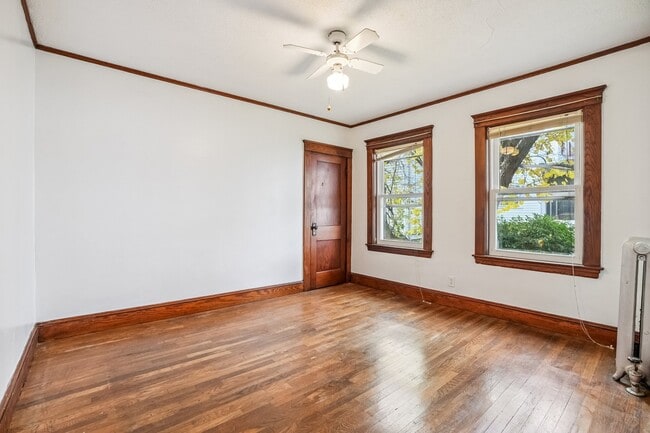 Photo - 14 Hurlcroft Ave