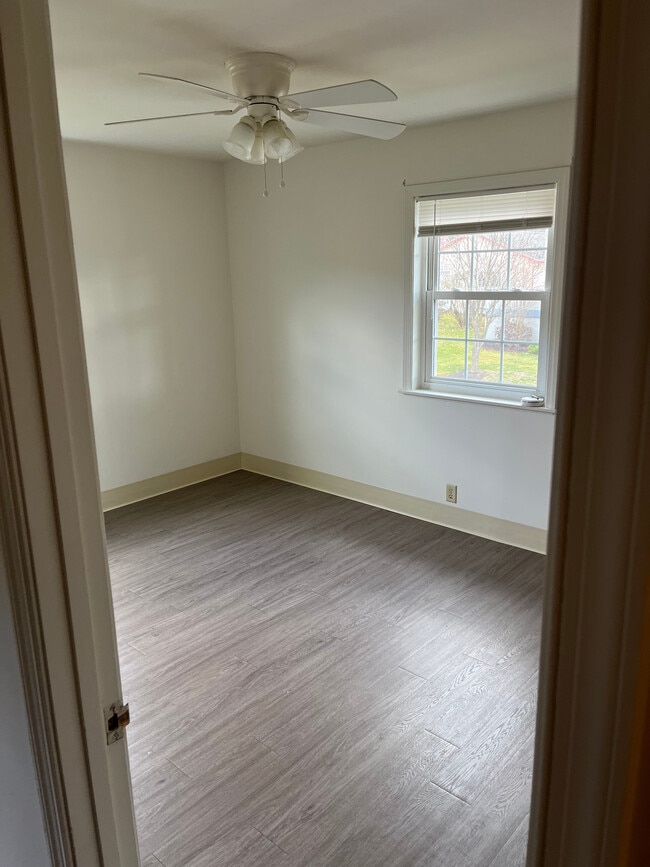 Walnut Hill Apartments