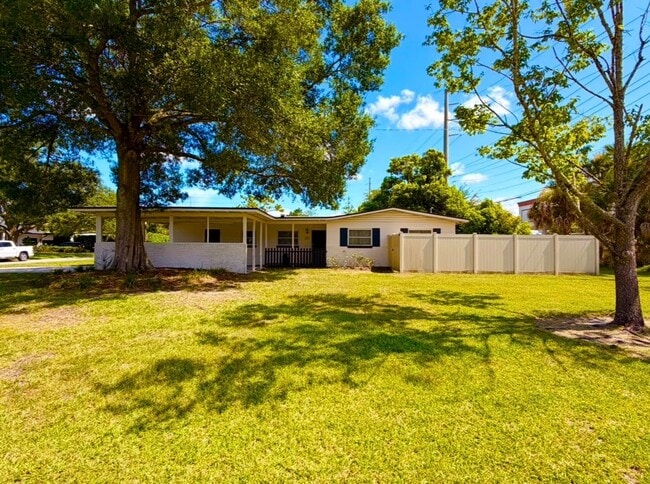 Photo - Modern Updated 3/2 in Winter Park Estates