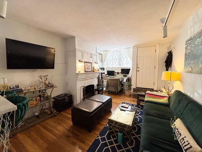 Photo - 21 Revere St Unit 1