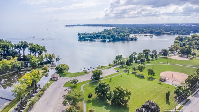 Lakeview Ridge