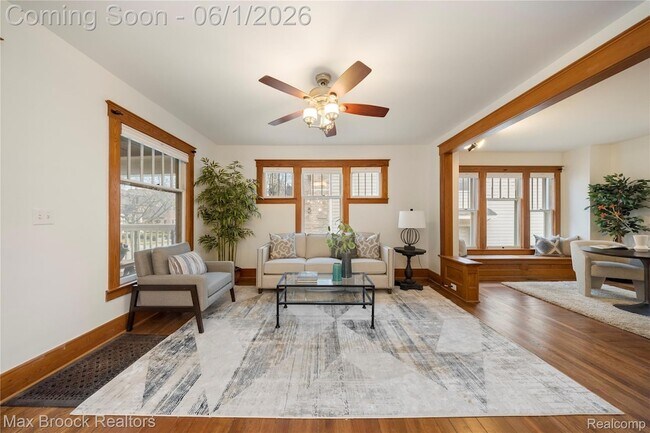 Photo - 436 Park St