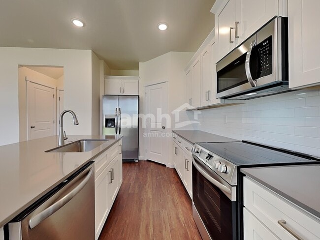 Photo - 9364 W Shumard St