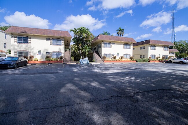 Sun Harbour Apartments
