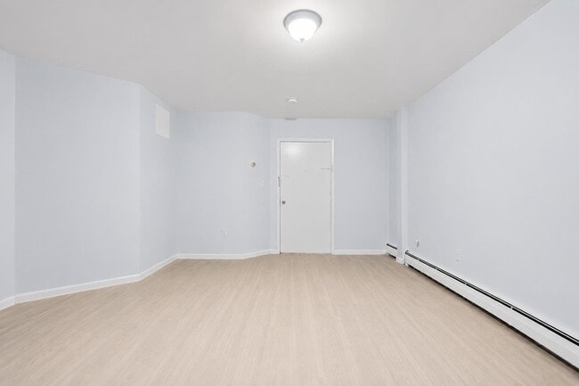 Photo - 406 7th St
