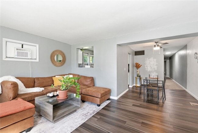 8269 Sandy Ln Unit 1