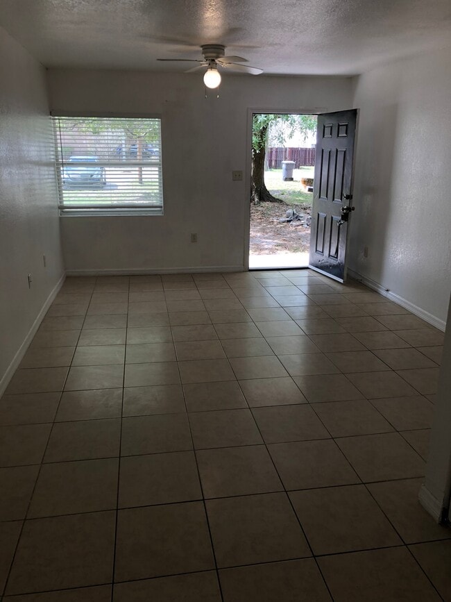Photo - 12213 N 58th St Unit C
