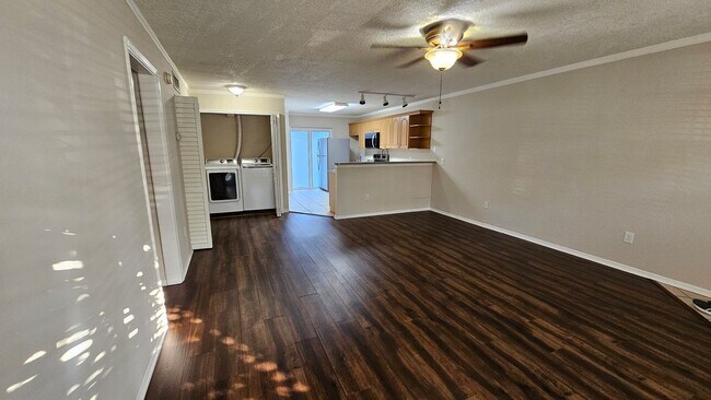 Photo - 2 Bedroom/2 Bathroom at Lancelot AVAILABLE NOW! Unit A103