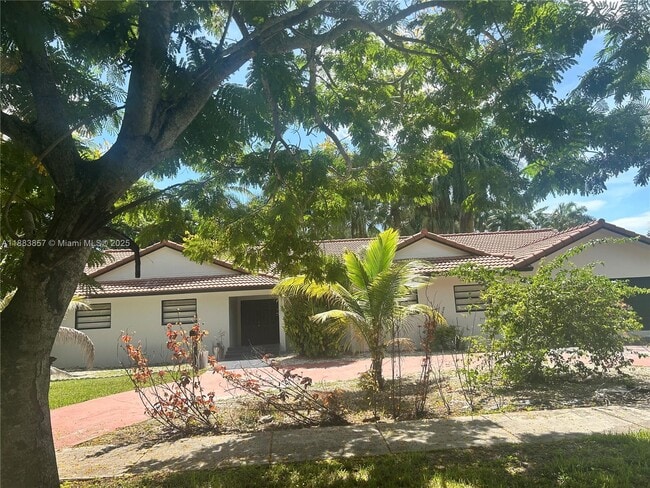 Building Photo - 15775 N Miami Ave Rental
