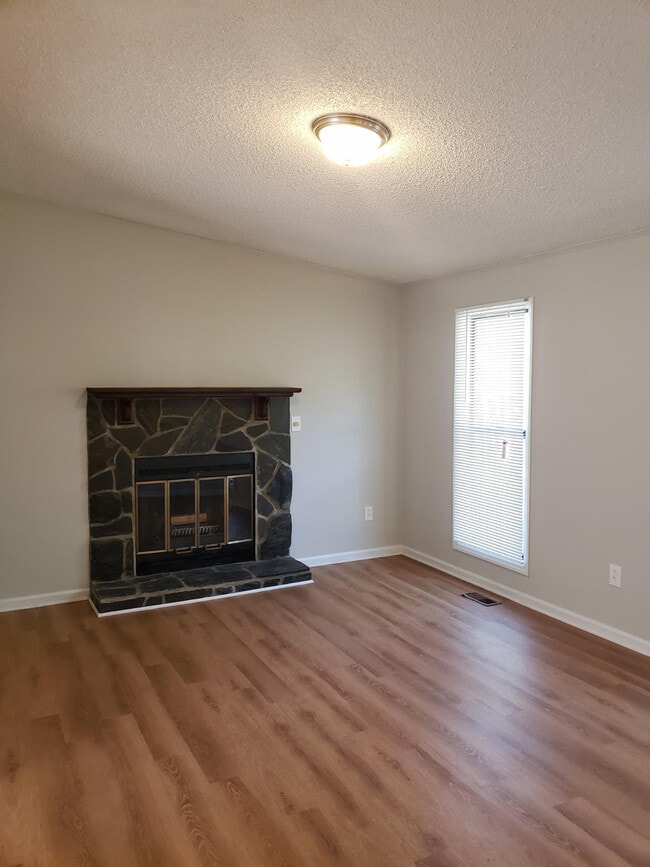 Photo - 8026 Strawberry Point Dr