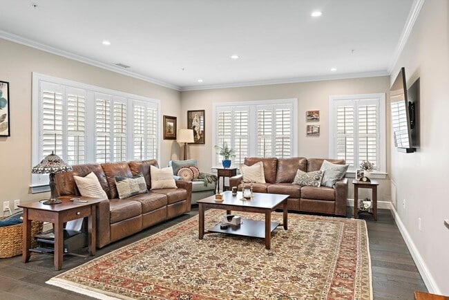 Photo - 175 North Ave Unidad 302