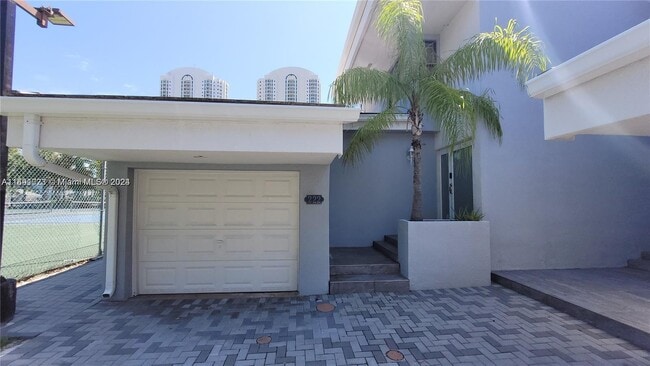 Building Photo - 222 Poinciana Island Dr Rental