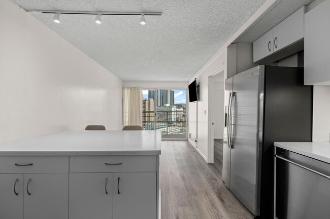 Photo - Beautifully upgraded 1-bedroom, 1-bath with Parking $2,300 includes utilities & WIFI