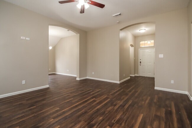 Photo - 22819 Willhanna Dr