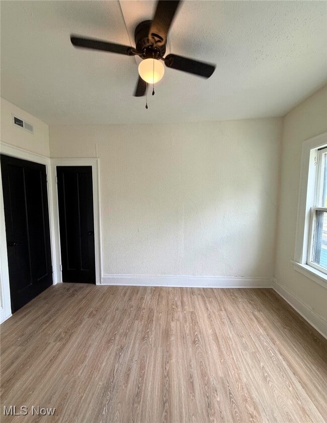 Photo - 3308 Archwood Ave