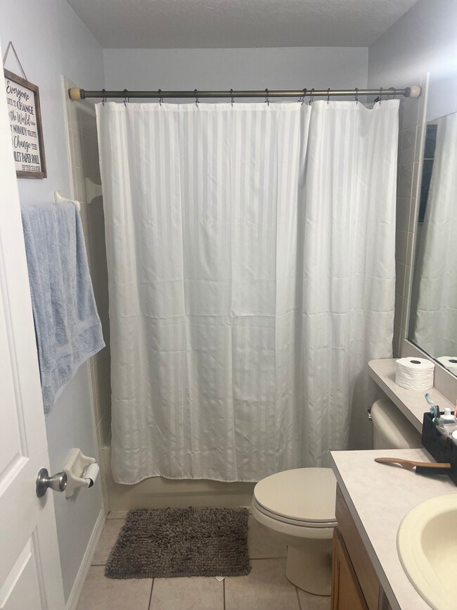 Building Photo - 2305 Jessica Ln