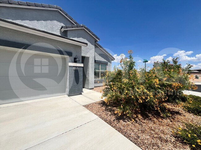 Building Photo - 12885 E Russo Dr Rental