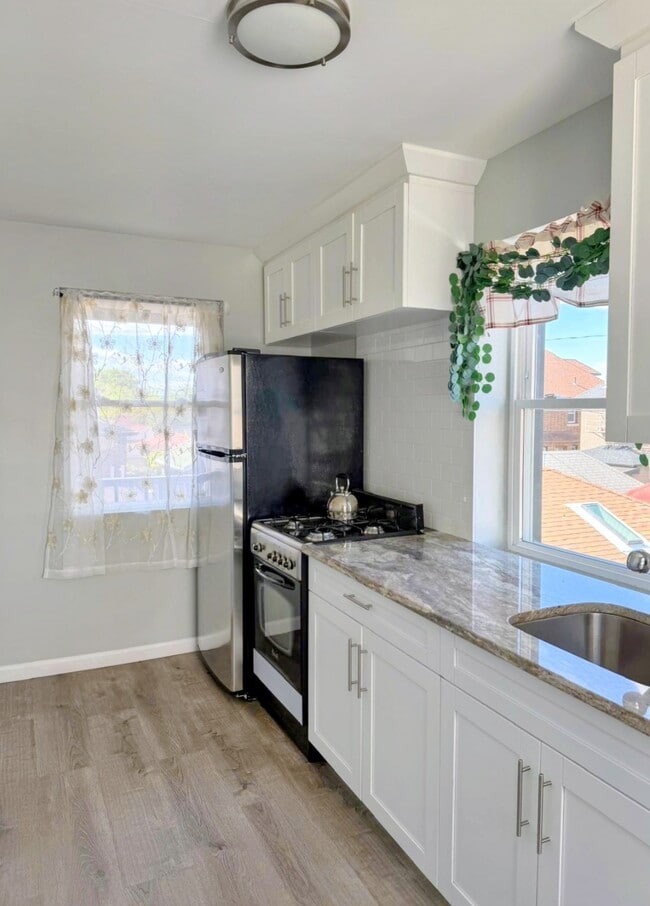 Photo - 518 79th St Unidad Doctors rd
