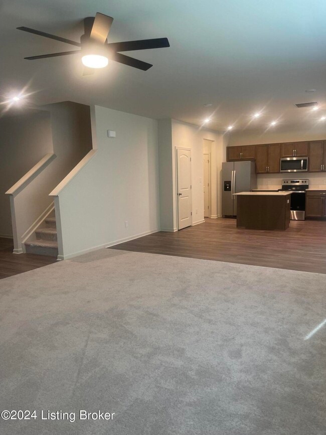 Photo - 804 Harland Ct