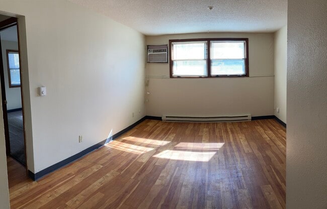 Photo - 1812 E 6th St Unidad 4