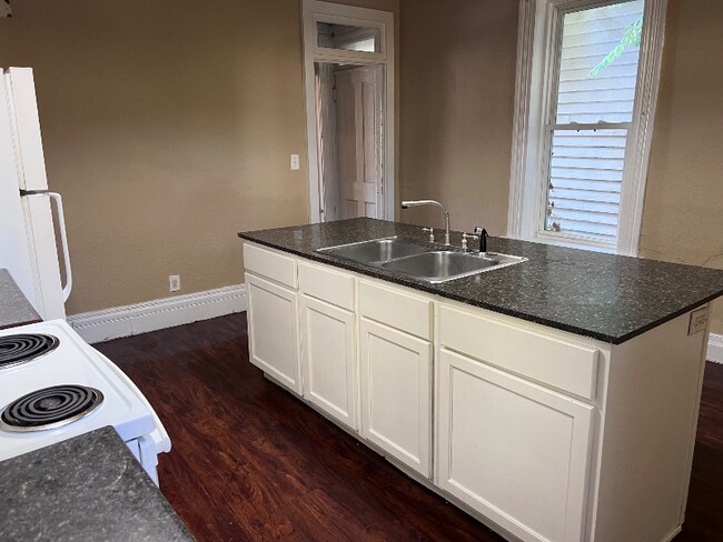 Photo - 1419 Penn St