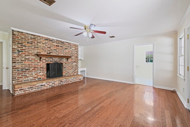 Photo - 3920 Meredith Dr