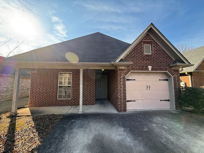 Photo - 2016 Willow Glenn Dr House