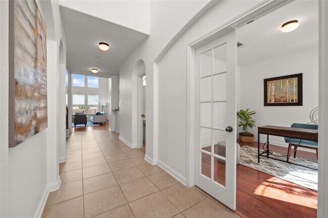 Photo - 3664 Rosalina Loop