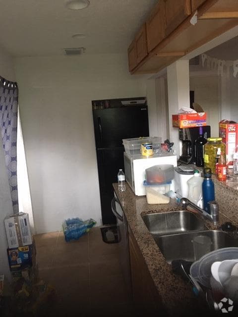 Building Photo - 939 35th St Rental