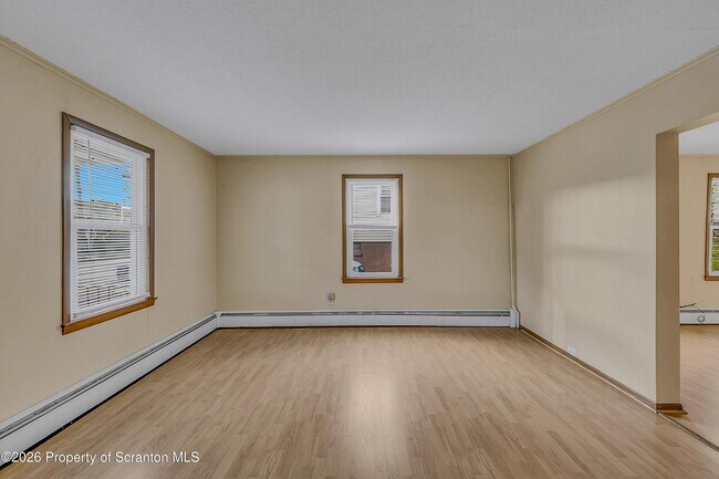 Photo - 167 Main St
