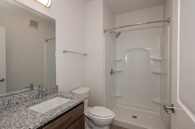 2630 Short Vine Street Apartments