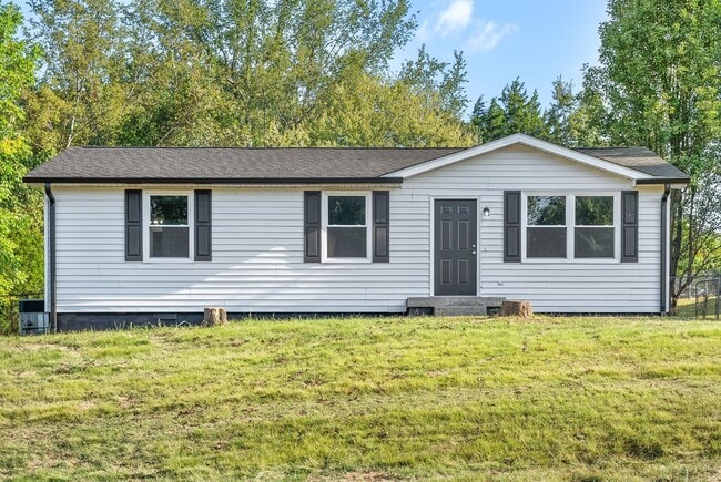 Building Photo - 3 Bedroom Home For Rent in St. Bethlehem A...