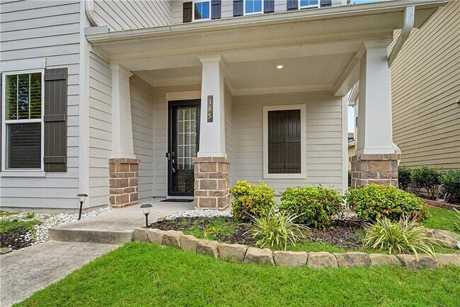 Photo - 165 Mansfield Dr