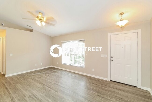 Photo - 3 Bedroom Pet-Friendly Home in North Port,...