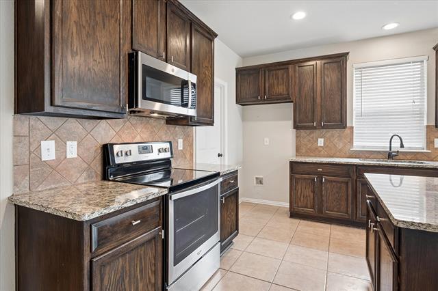 Photo - 11589 Snyder Dr