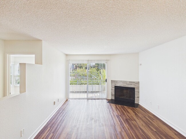 Available Apartment in North Park