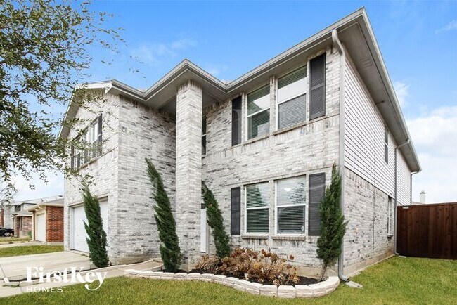 Photo - 1632 Rialto Way