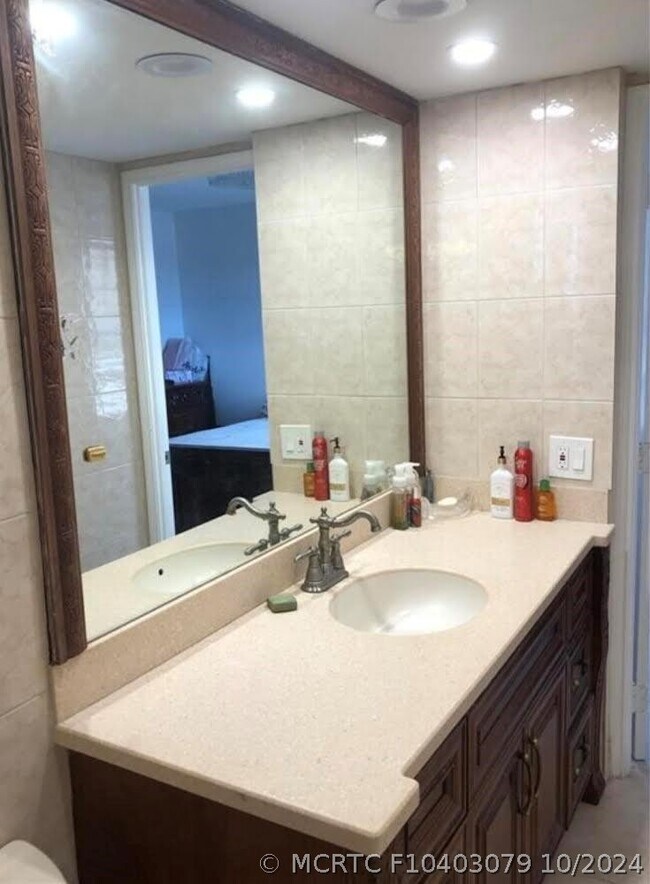 Photo - 900 NE 18th Ave Unit 1201