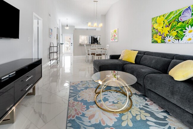 Photo - 3068 S Oakland Forest Dr