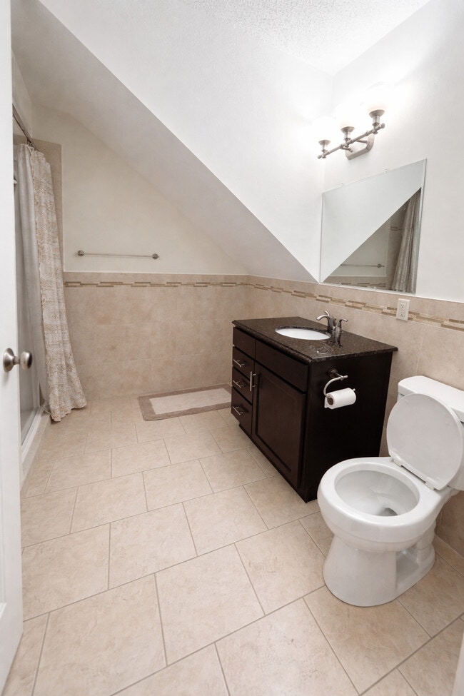Eagle Crossing Luxury Apartments