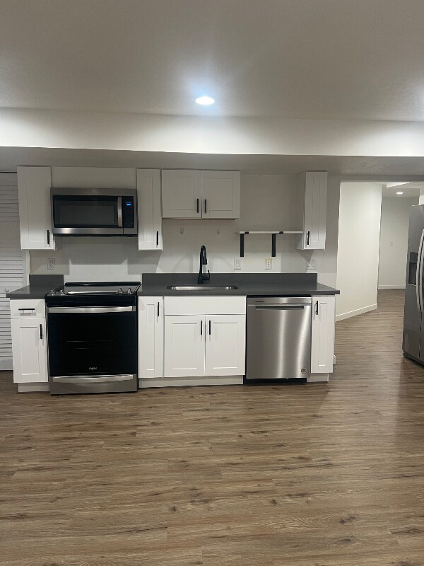 Photo - 69 N Midland Dr