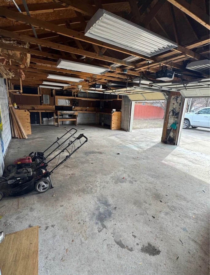 Photo - 3150 W Mentor St