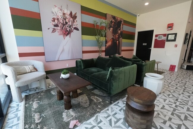 Photo - Orion 1192 35th