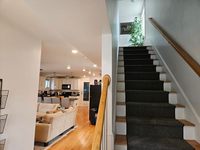 Photo - NO FEE!!  GORGEOUS LOWER ALLSTON 5 BED/3 BATH WITH A/C, WASHER/DRYER, PARKING