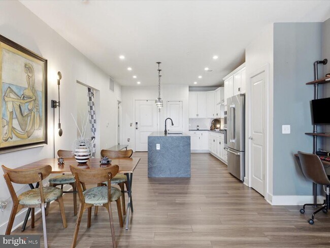 Photo - 100 St Ives Pl Unit 403